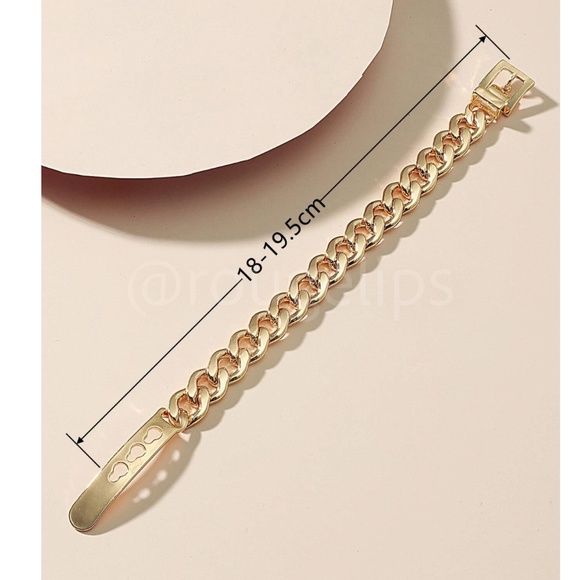 Gold Tone Buckle Chain Design Bracelet - Picture 4 of 6